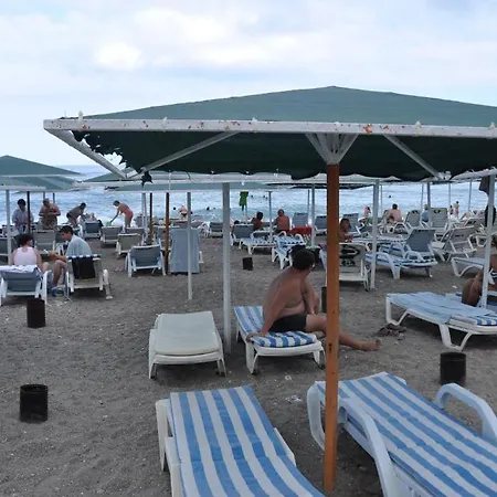 Larissa Hotel 4*