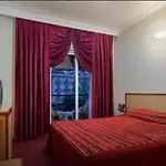 Larissa Hotel 4*